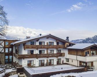 mit 1 Schlafzimmer für 3 Personen by Interhome - Kitzbühel - Building