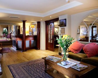 The Royal Hotel - Crieff - Wohnzimmer