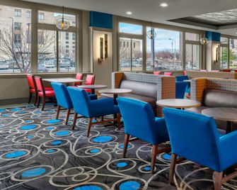 Holiday Inn Express Kansas City Downtown By IHG - Kansas City - Restaurant