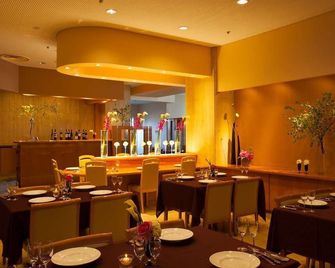 New Grand Hotel - Shinjō - Restaurante
