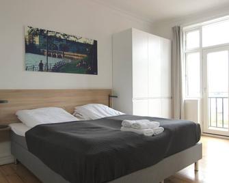 Beautiful 2-bed in Frederiksberg C W Balcony - Copenhagen - Bedroom
