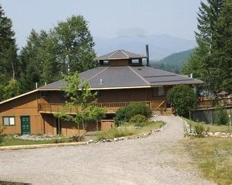 Glacier Park Inn - Hungry Horse - Edificio