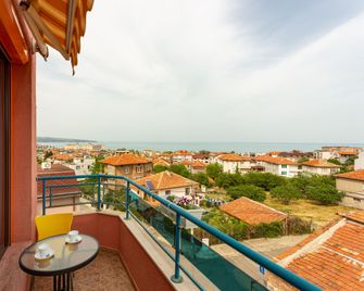 Family Hotel Jemelly - Obzor - Balcony
