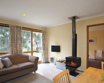 Bruny Island Escapes and Hotel Bruny - Lunawanna - Sala de estar