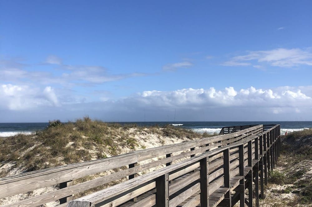 Beachside Hotel - Daytona Beach Shores - Außenansicht
