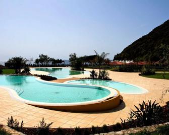 Th Ortano - Ortano Mare Village - Rio Marina - Басейн