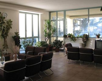 Lieta Sosta - פוליניו - טרקלין