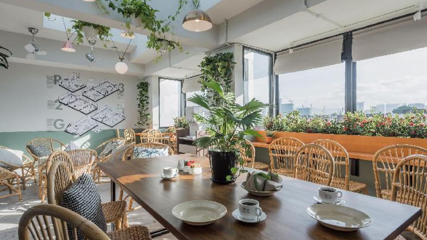 بونك آند بيليك هوتل جالان إيبوه