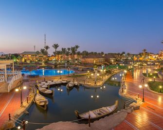 Pickalbatros Aqua Blu Sharm El Sheikh - שארם א-שייח' - בריכה