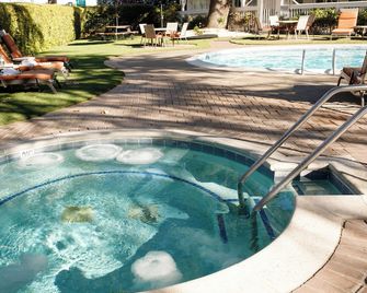 El Bonita Motel - Saint Helena - Piscina