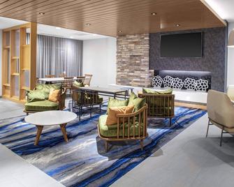 Fairfield Inn & Suites by Marriott Indianapolis Greenfield - Greenfield - Lounge