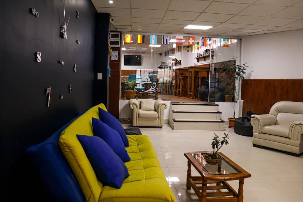 Lobo Hostel La Paz - לה פאז - לובי