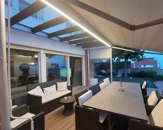 Villa Beach Barcelona - Montgat - Balcón