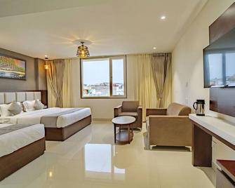 The Mangal View Residency - A Luxury Boutique Business Hotel - Udaipur - Bedroom