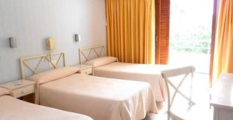 Hotel Tramontana - Benicàssim - Yatak Odası