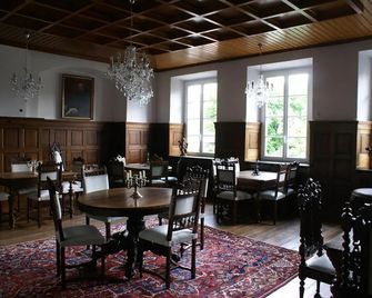 Romantisches Hotel zur Post - Brodenbach - Restaurante