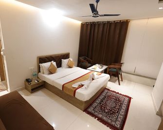 Hotel Royal Vilas - Bharatpur