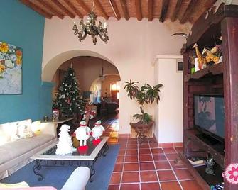 Hostal Doña Carlota Hotel - Cuatrociénegas de Carranza - Living room