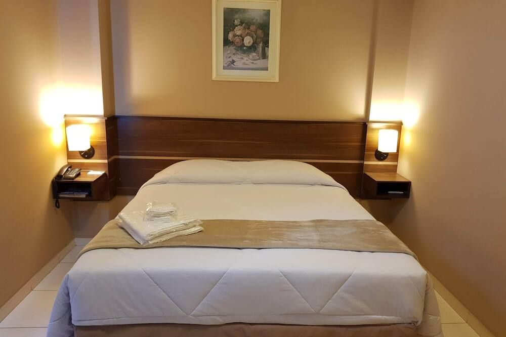 Astro Hotel - São José dos Campos