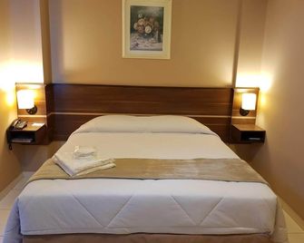 Astro Hotel - São José dos Campos