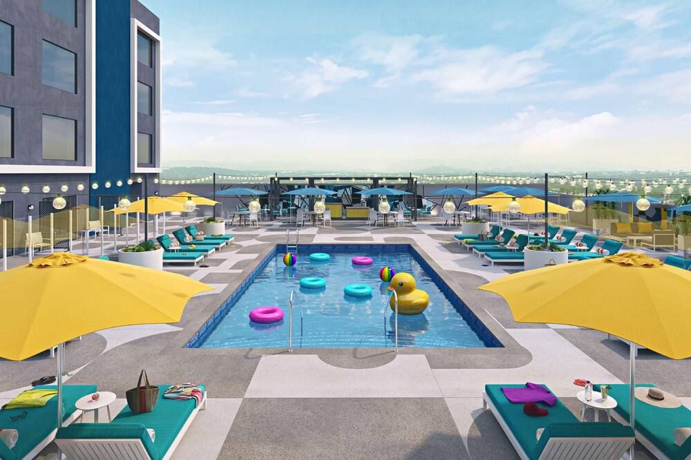 Hilton Buena Park Anaheim thumbnail 2