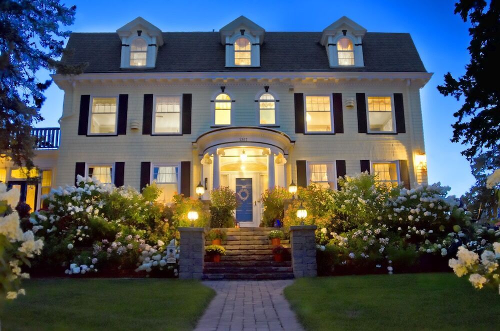 A G Thomson House Bed and Breakfast - דולות' - בניין