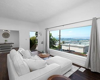 Breathtaking Bay-view home - San Diego - Living room