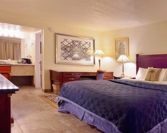 At Home Inn - Fort Pierce - Fort Pierce - Bedroom