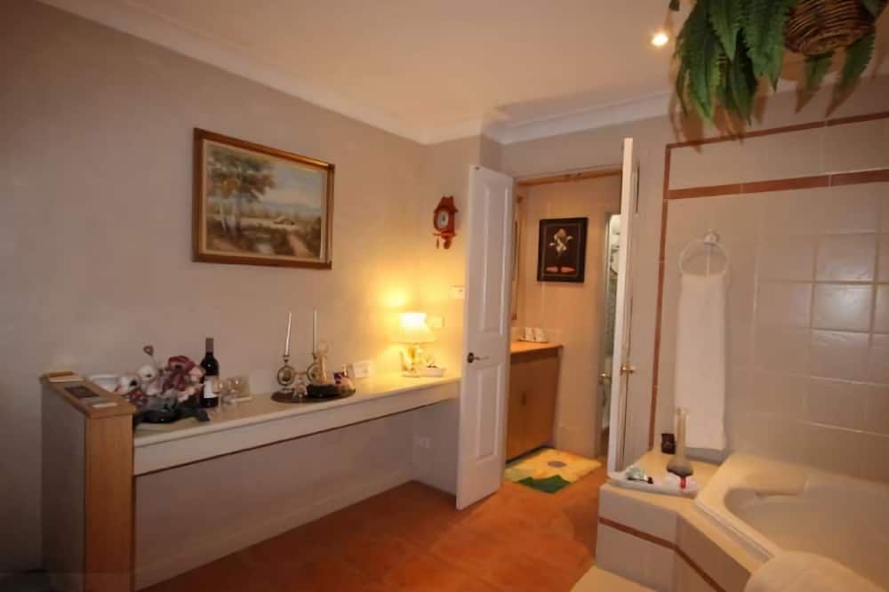 Kalimna Spa Room - Blackheath
