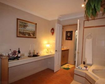 Kalimna Spa Room - Blackheath