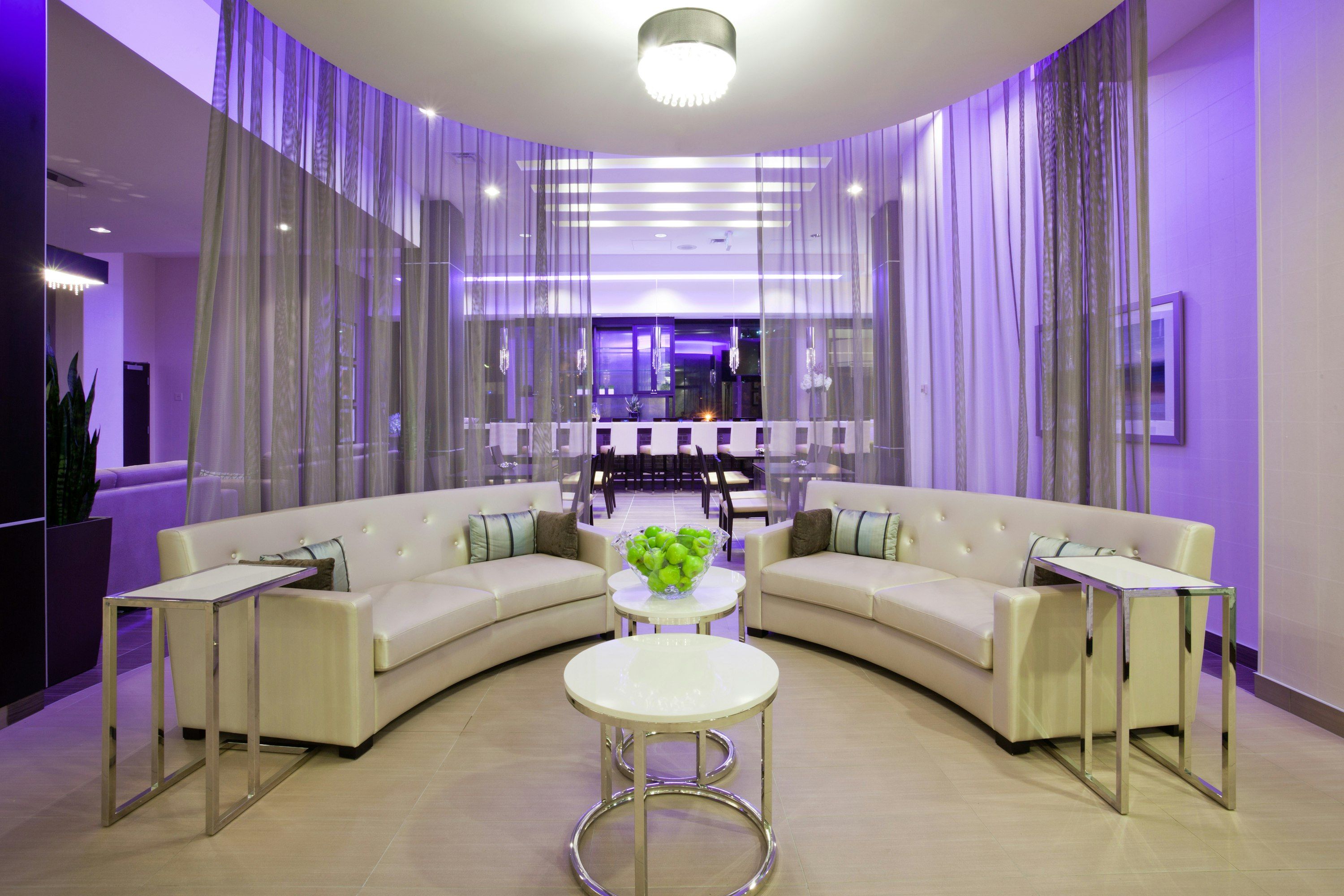 The Hollis Halifax - a DoubleTree Suites by Hilton - הליפאקס (נובה סקוטיה) - לובי