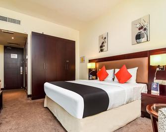 Landmark Summit Hotel - Dubai - Bedroom