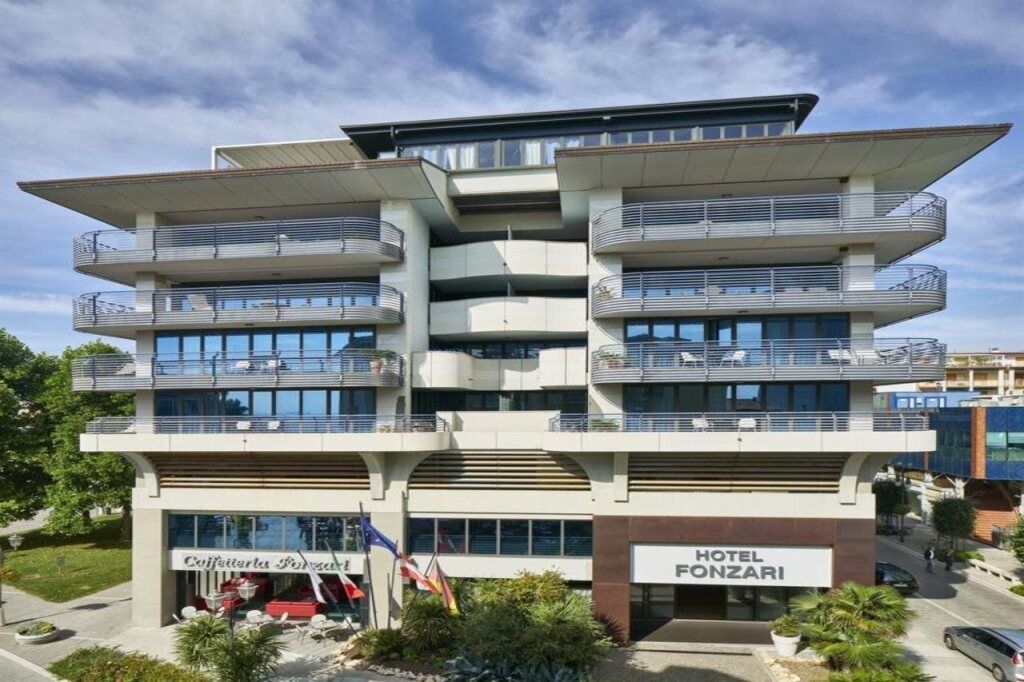 Hotel Fonzari - גראדו - בניין