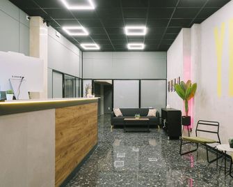 U-nit Hostel Central Park - Valencia - Recepción