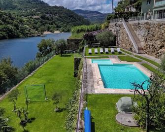 Douro Villa w/private access to the Douro River - Marco de Canaveses - Piscina