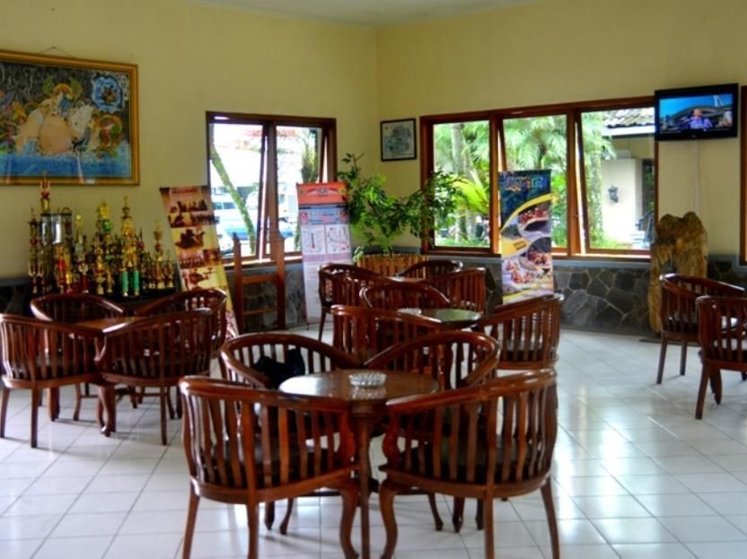 Augusta Hotel & Glamping Sukabumi