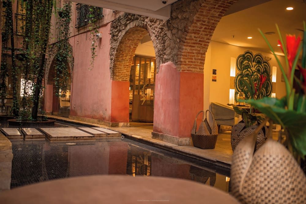 Hotel Santa Catalina by Oxohotel thumbnail 3