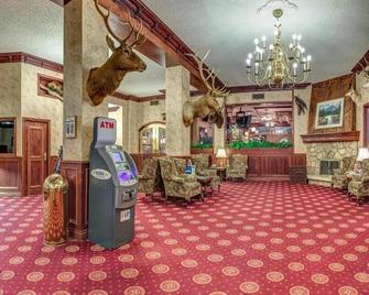 Athabasca Hotel - Jasper - Lobby