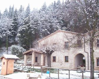 Agriturismo Il Casale - Pergola - Edificio