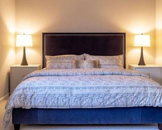 Modern Ranch Retreat in Hudson Valley - Millerton - Bedroom