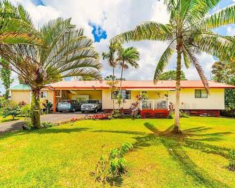Humble Home In Hawaii - Pahoa