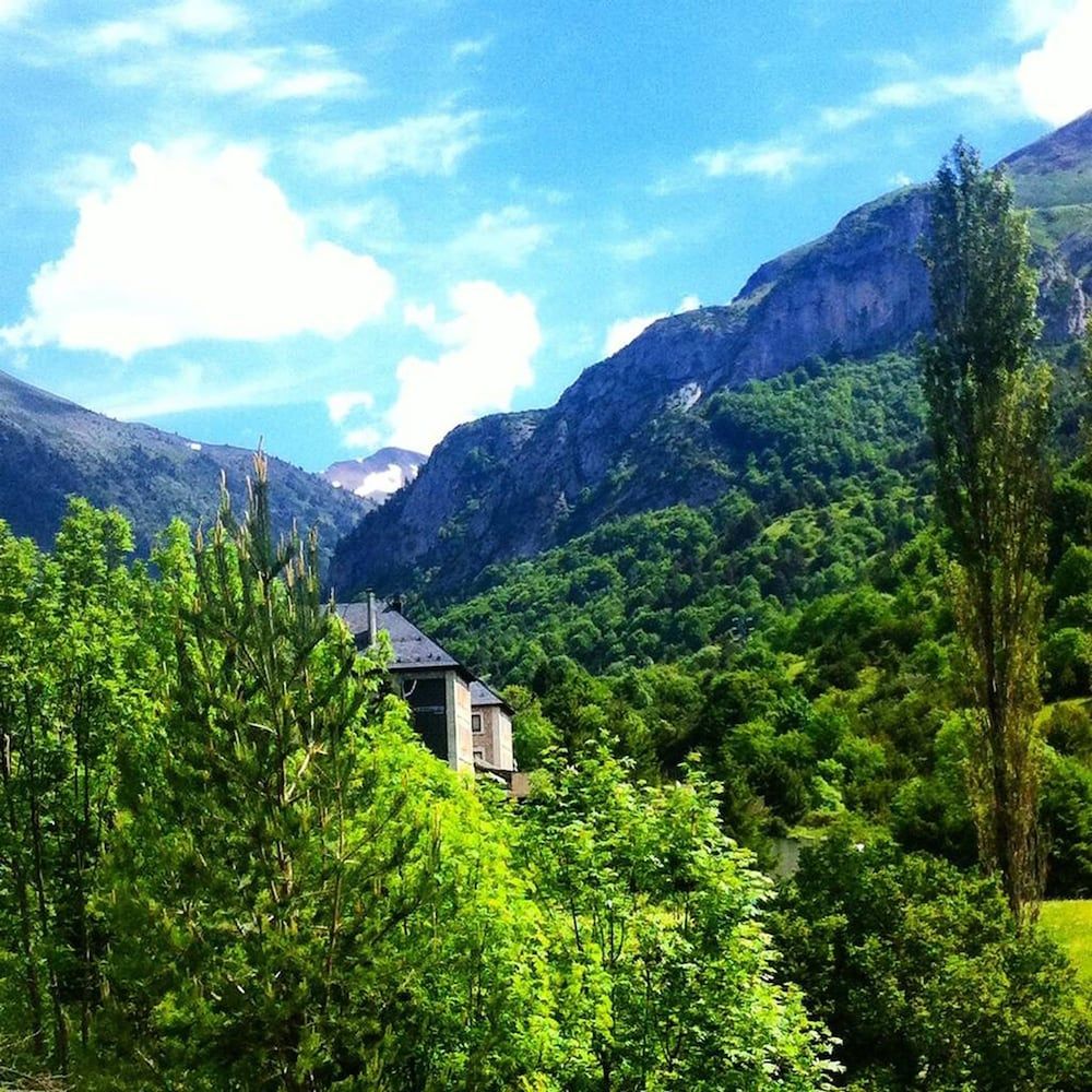 Hotel Santa Cristina Petit Spa - Canfranc - Outdoor view