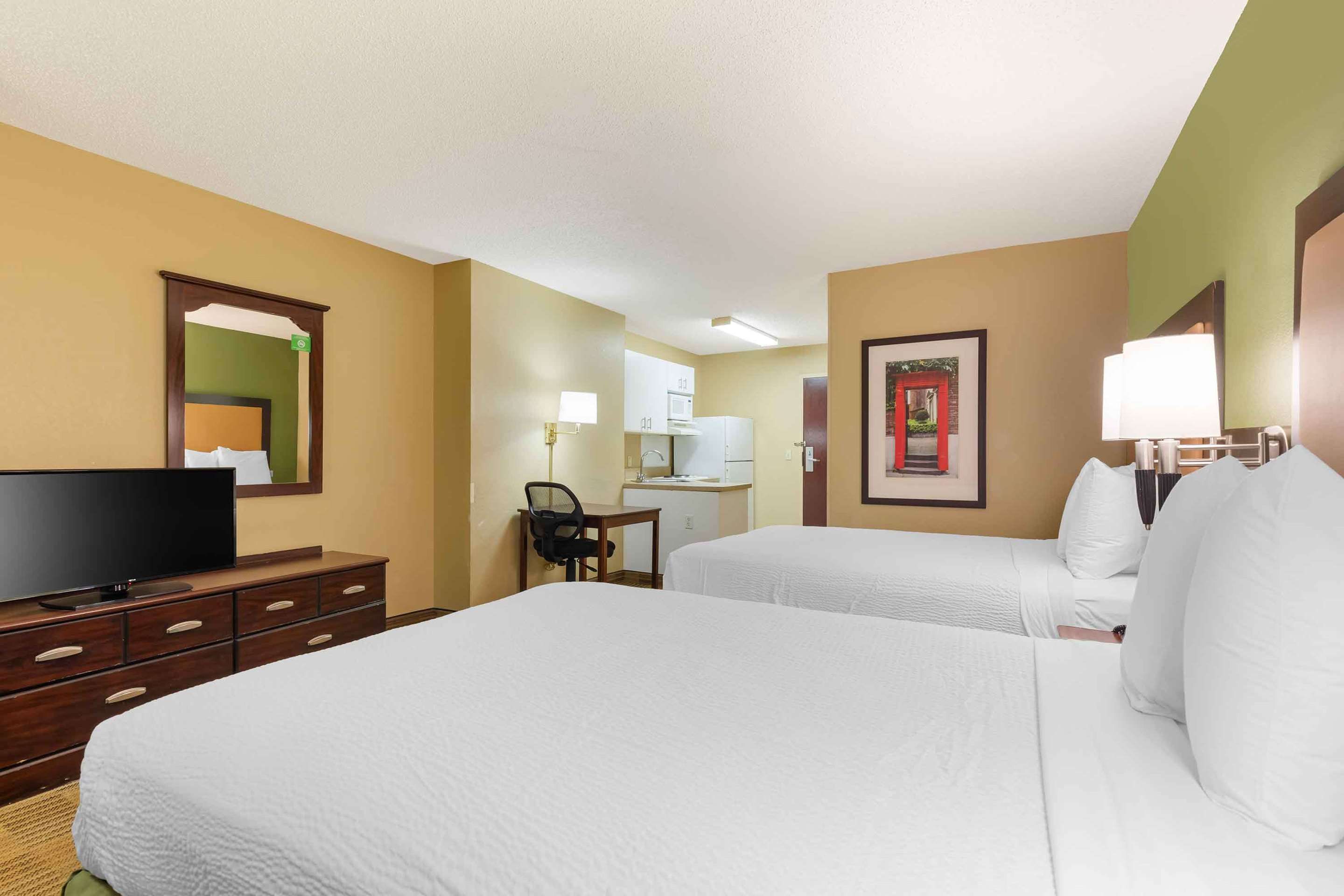 Bedroom view of Extended Stay America Suites - Washington - DC - Gaithersburg - North