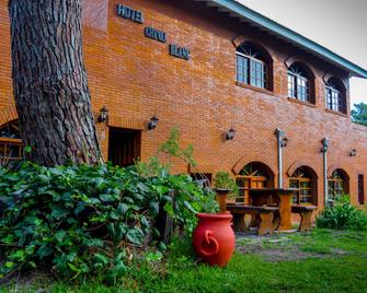 Cheval Blanc - Villa Gesell - Gebäude