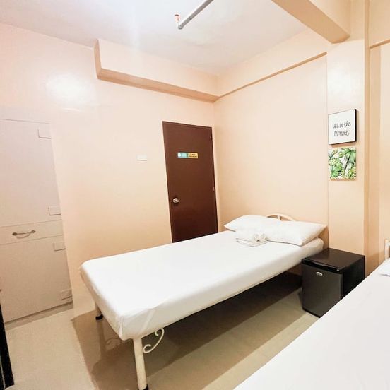Iloilo Transient Rooms image 1