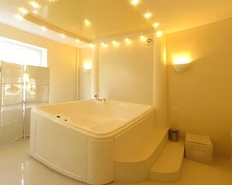 Hotel & Hostel Kruiz - Nóvgorod - Servicio de la propiedad