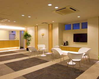 Hotel Premium Green Plus - סנדאי - לובי