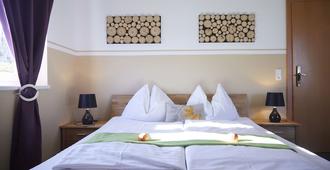 I Am Hotel Graz-Seiersberg - Graz - Bedroom