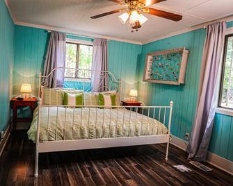 Lake View Paradise less than 1 mile from Callaway Gardens!! - Pine Mountain - Schlafzimmer