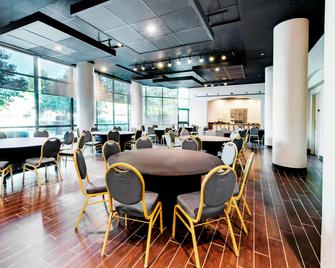 กรีนวิลล์ แมริออท - กรีนวิล - ร้านอาหาร